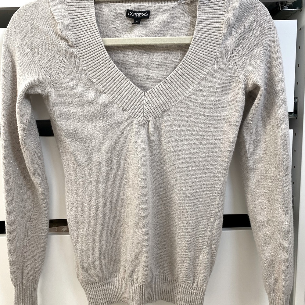Express sweater - Picture 3 of 4